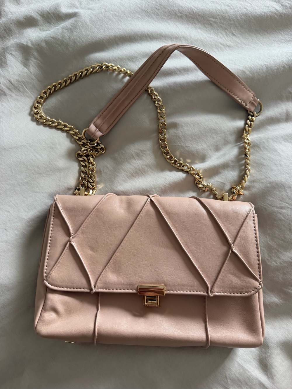 Zara Quilted Crossbody Bag in Light Pink with Gold Chain